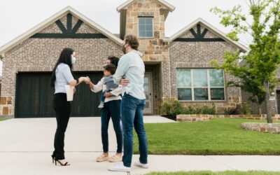 Who Is the Best Realtor for Second-Home Buyers Looking for a Weekend Lake HouseNear Dallas?